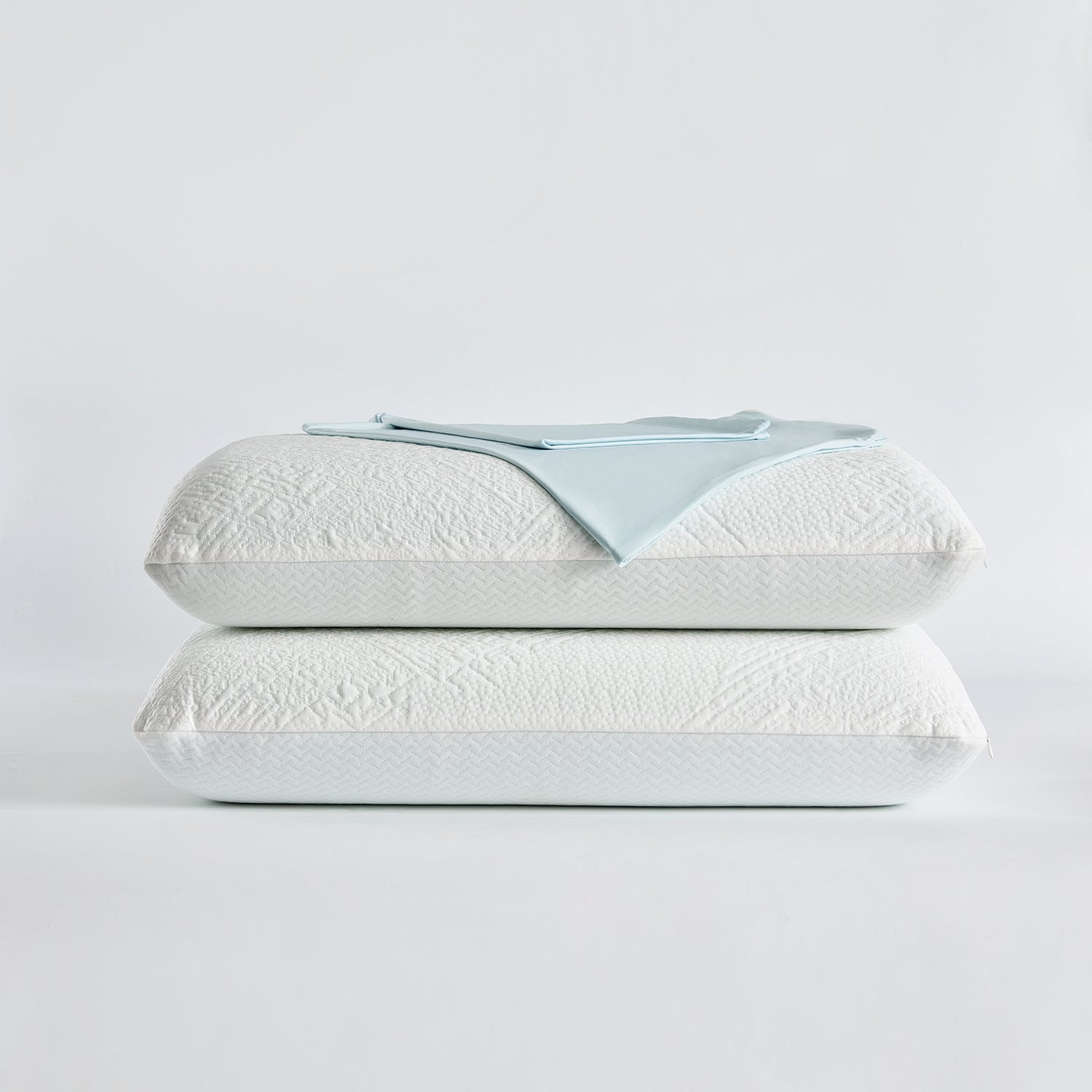 Bedtter® Ice Cube Pillow for cooling comfort with advanced temperature-regulating technology